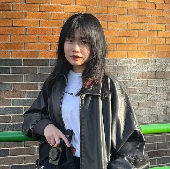 Portrait of Yan Feng